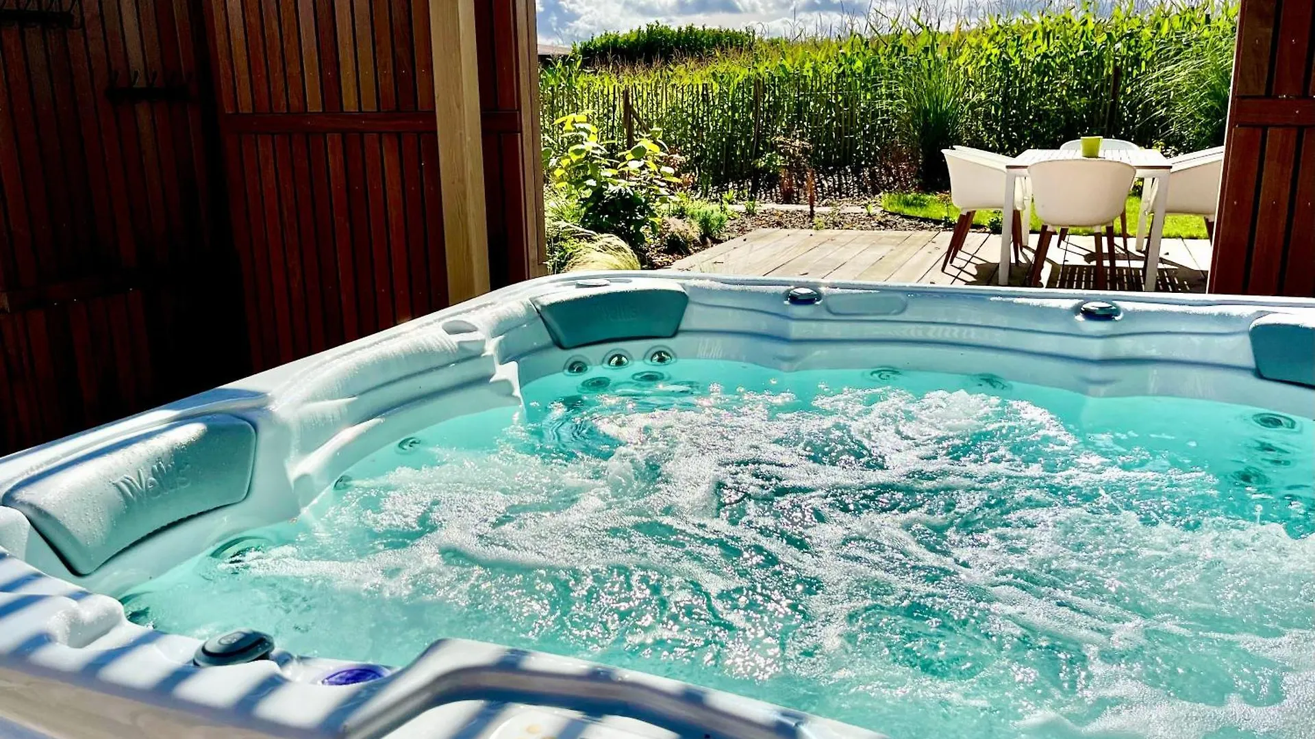 Spa, Nature Et Vous Ennevelin 0*,  France